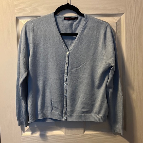Women’s Light Cardigan Sweater Buttoned Light Blue FMX Knits Warm Office Wear - Picture 1 of 5